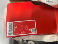 CS786/2024 SCATOLA SCARPE NIKE